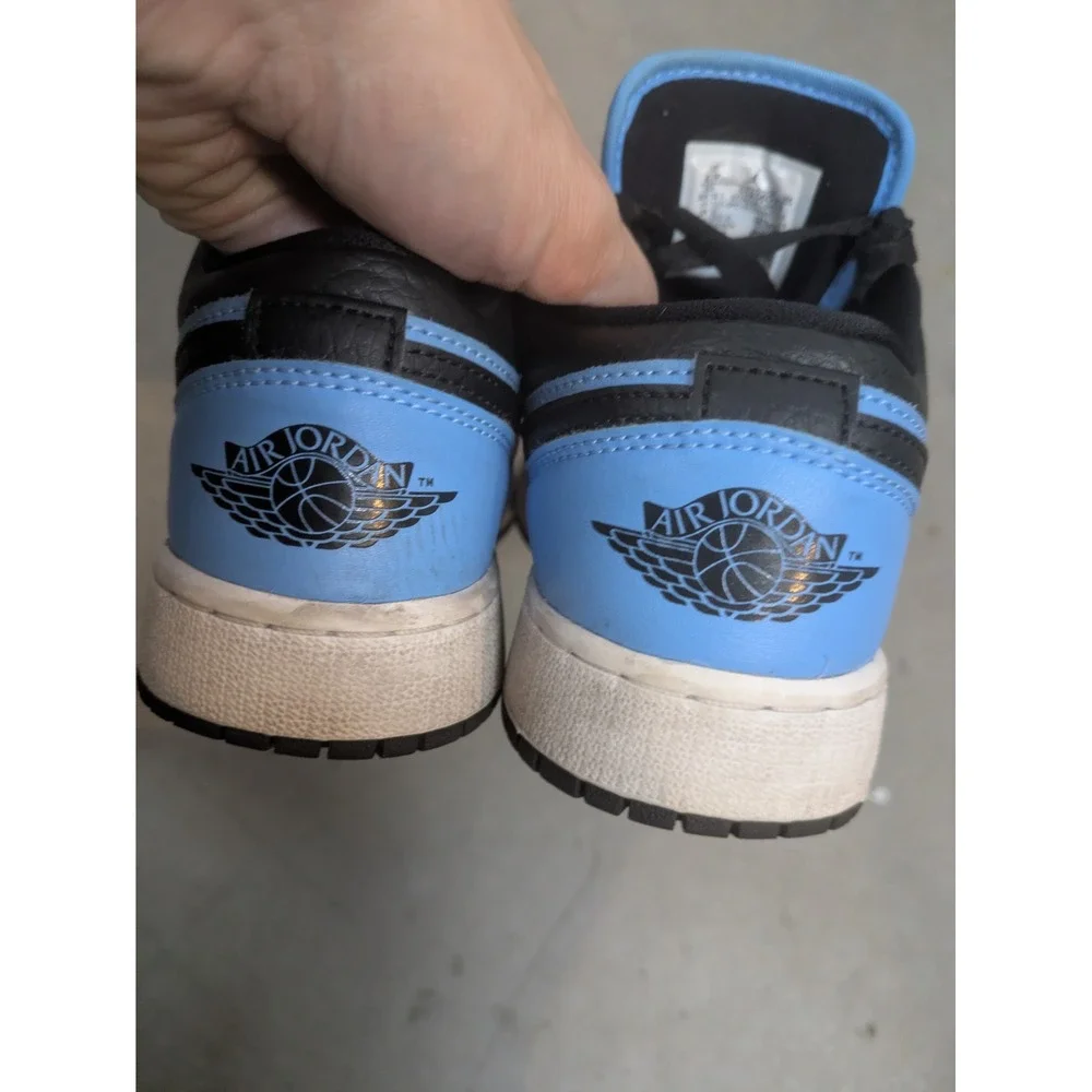 Jordan Air Jordan 1 Low Kid's 4.5Y Blue Black University Blue 553560-403